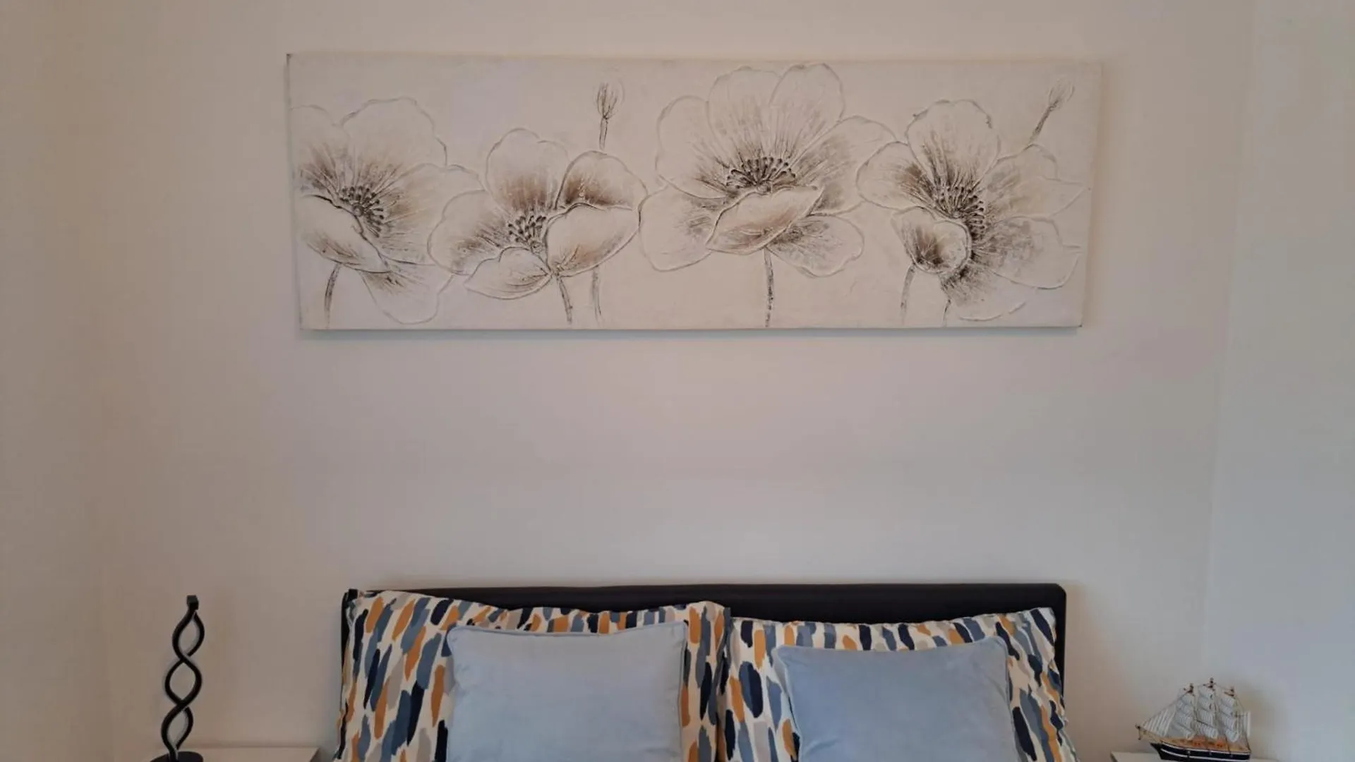 Cozy 2Br Home Leeds Free Parking & Wifi Pets Welcome 0*, ليدز