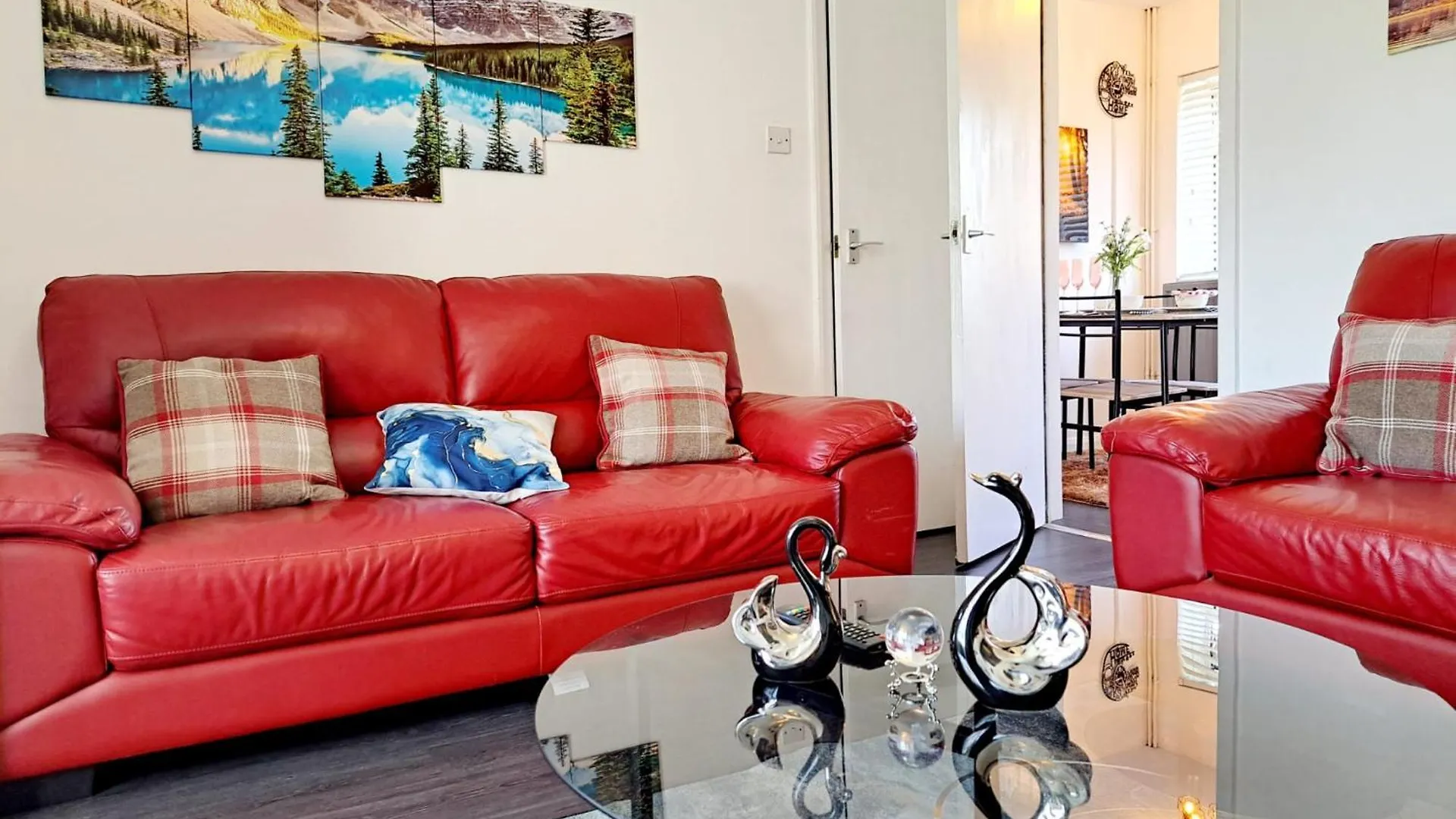شقة Cozy 2Br Home Leeds Free Parking & Wifi Pets Welcome